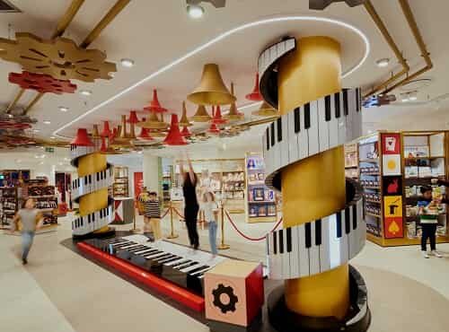 FAO Schwarz